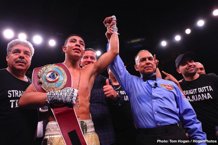 Image: WBO orders Jaime Munguia vs. Dennis Hogan