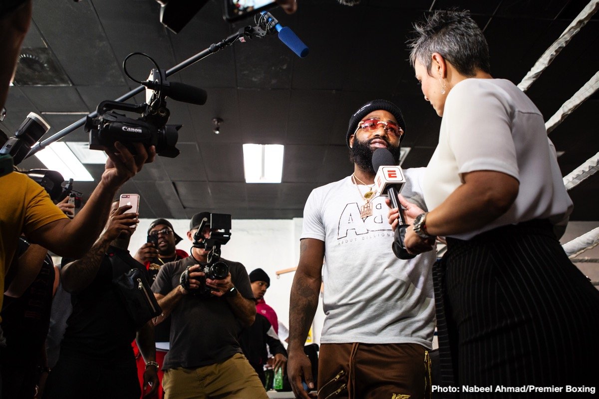 Image: Adrien Broner facing Pedro Campa in February on Showtime