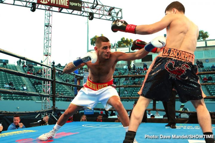 Image: Gervonta 'Tank' Davis destroys Hugo Ruiz - RESULTS