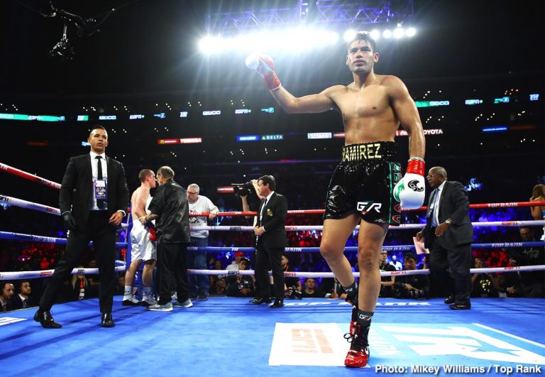 Image: De La Hoya reacts to WBA ratifying Dmitry Bivol vs. Gilberto Ramirez fight