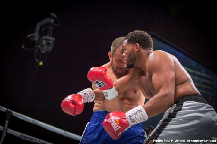 Devin Haney, Ryan Garcia boxing photo