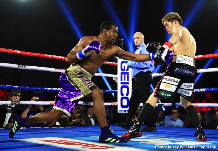 Image: Results / Photos: Jamel Herring Stuns Ito to Capture Junior Lightweight Title