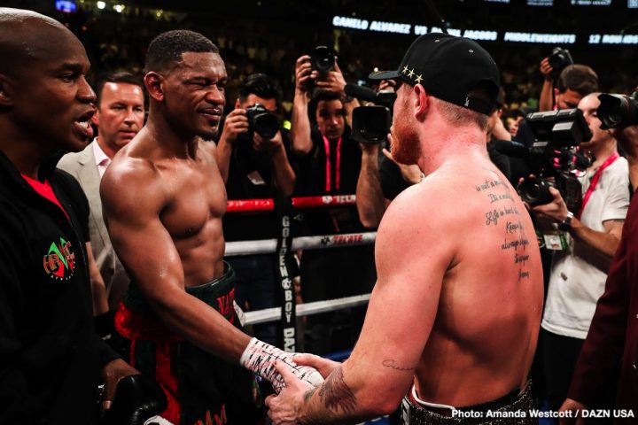 Image: Canelo Alvarez outpoints Jacobs - Live Fight Results