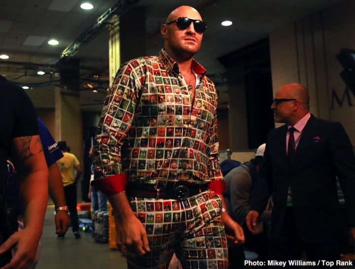 Image: Results / Photos: Tyson Fury Blows Away Schwarz in 2 Rounds