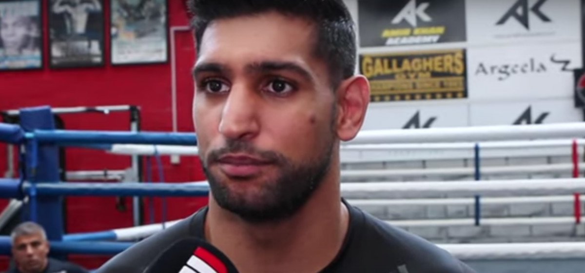 Image: Amir Khan denies being put DOWN by Manny Pacquiao in sparring