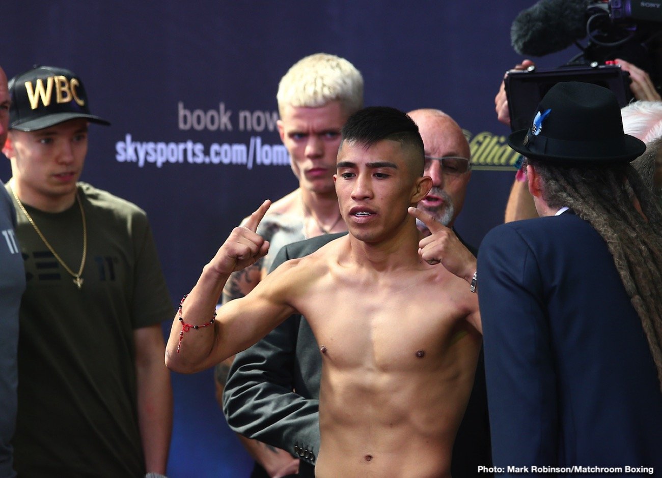 Julio Cesar Martinez boxing photo and news image