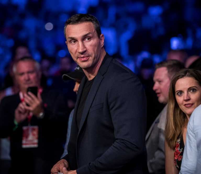 Image: Wladimir Klitschko pulling for Fury to beat Wilder