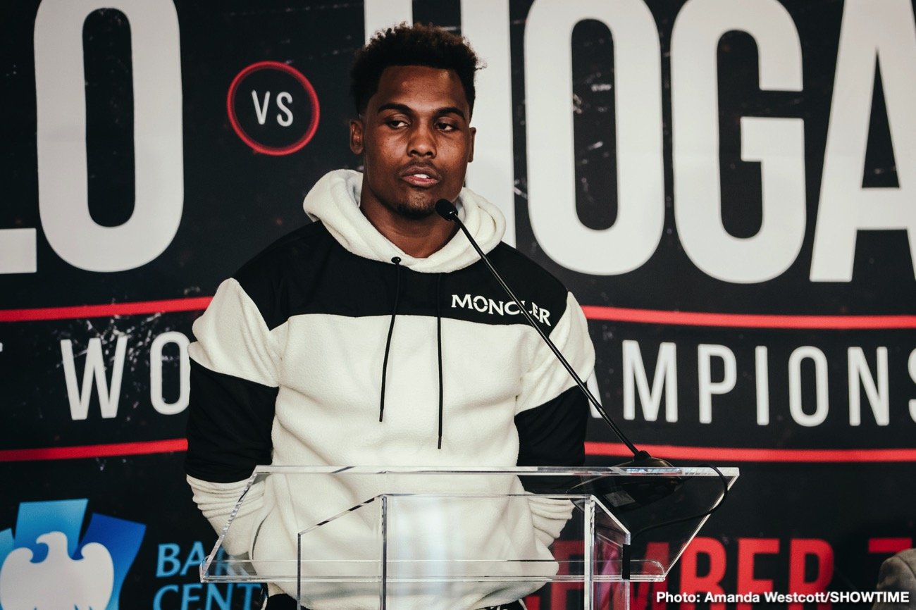 Image: Jermall Charlo defends against Dennis Hogan on Dec.7 LIVE on Showtime