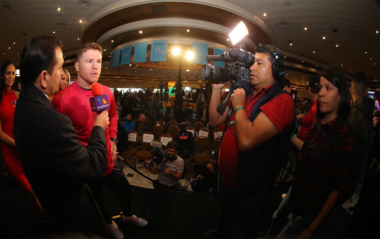Canelo Alvarez, Sergey Kovalev boxing photo and news image