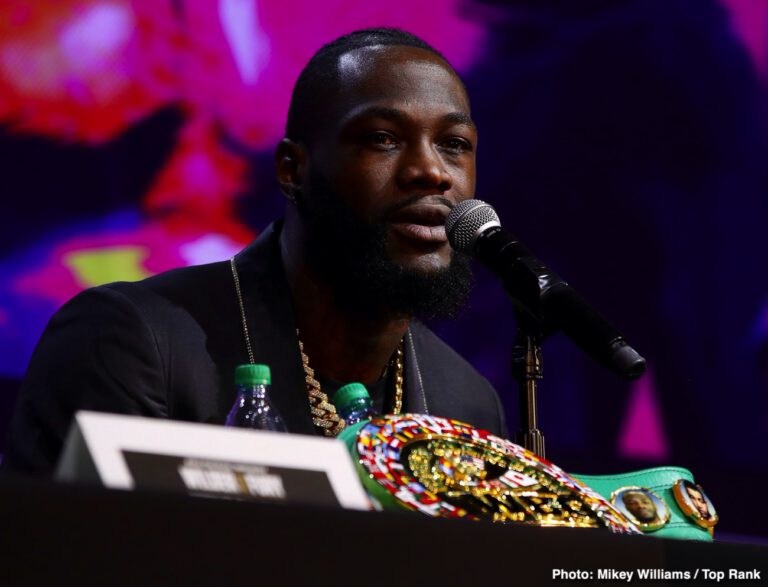 Image: Deontay Wilder tells fans: 'DON'T blink' during Tyson Fury fight