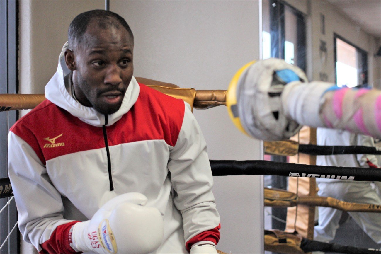 Image: Yordenis Ugas Battles Mike Dallas Jr. on Feb.1