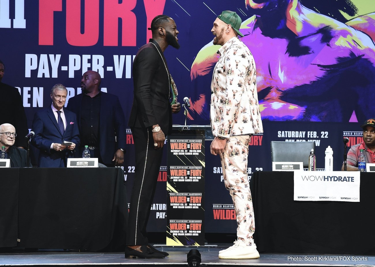 Image: Deontay Wilder vs. Tyson Fury 2 - face off at LA press conference