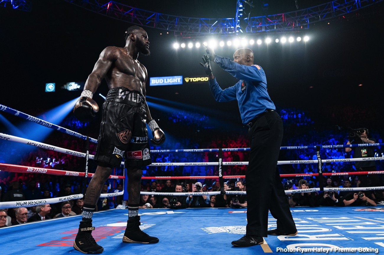 Deontay Wilder, Floyd Mayweather Jr, Tyson Fury boxing photo and news image
