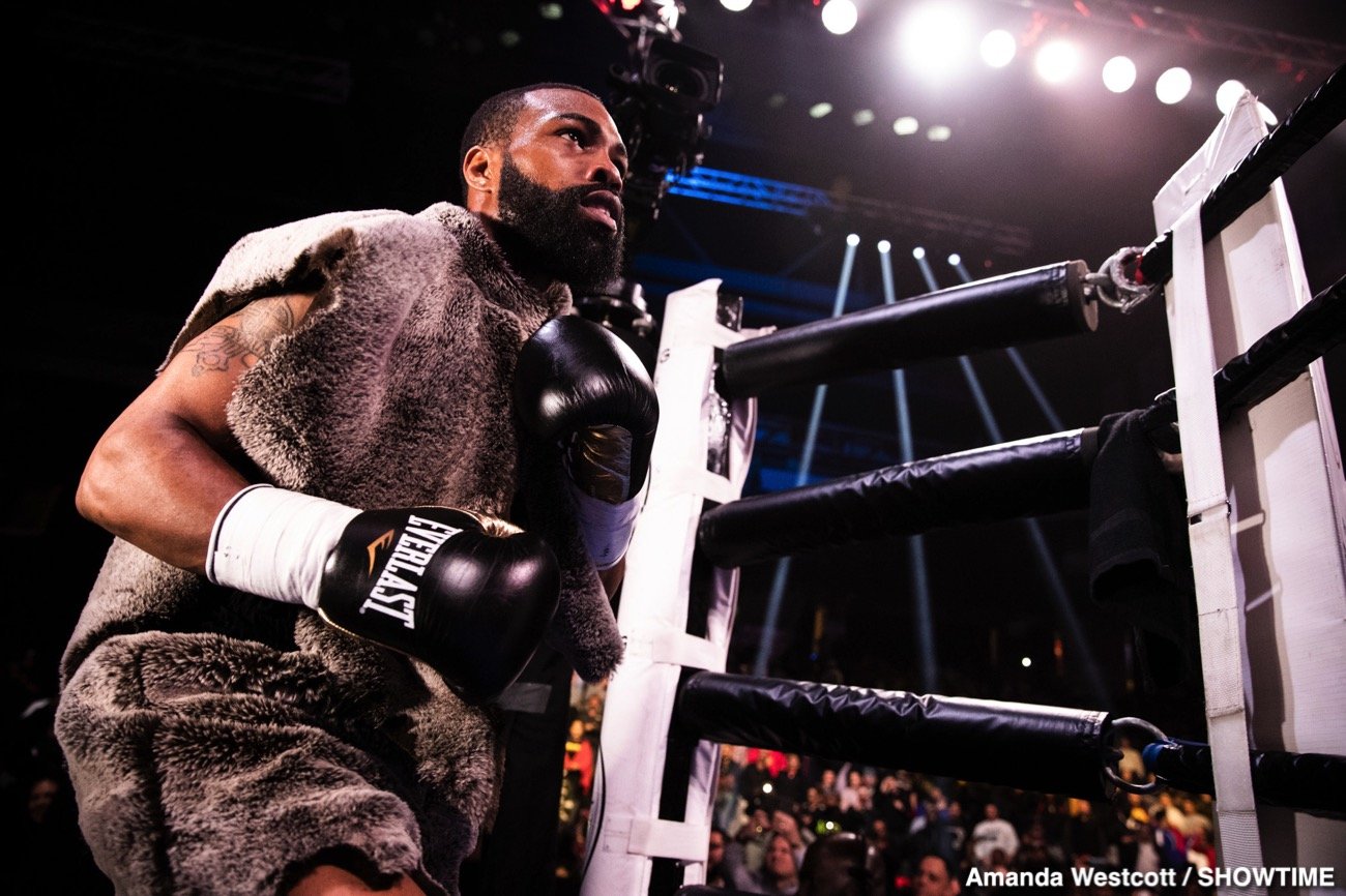 Image: Devin Haney waiting for Gary Russell Jr to sign contract