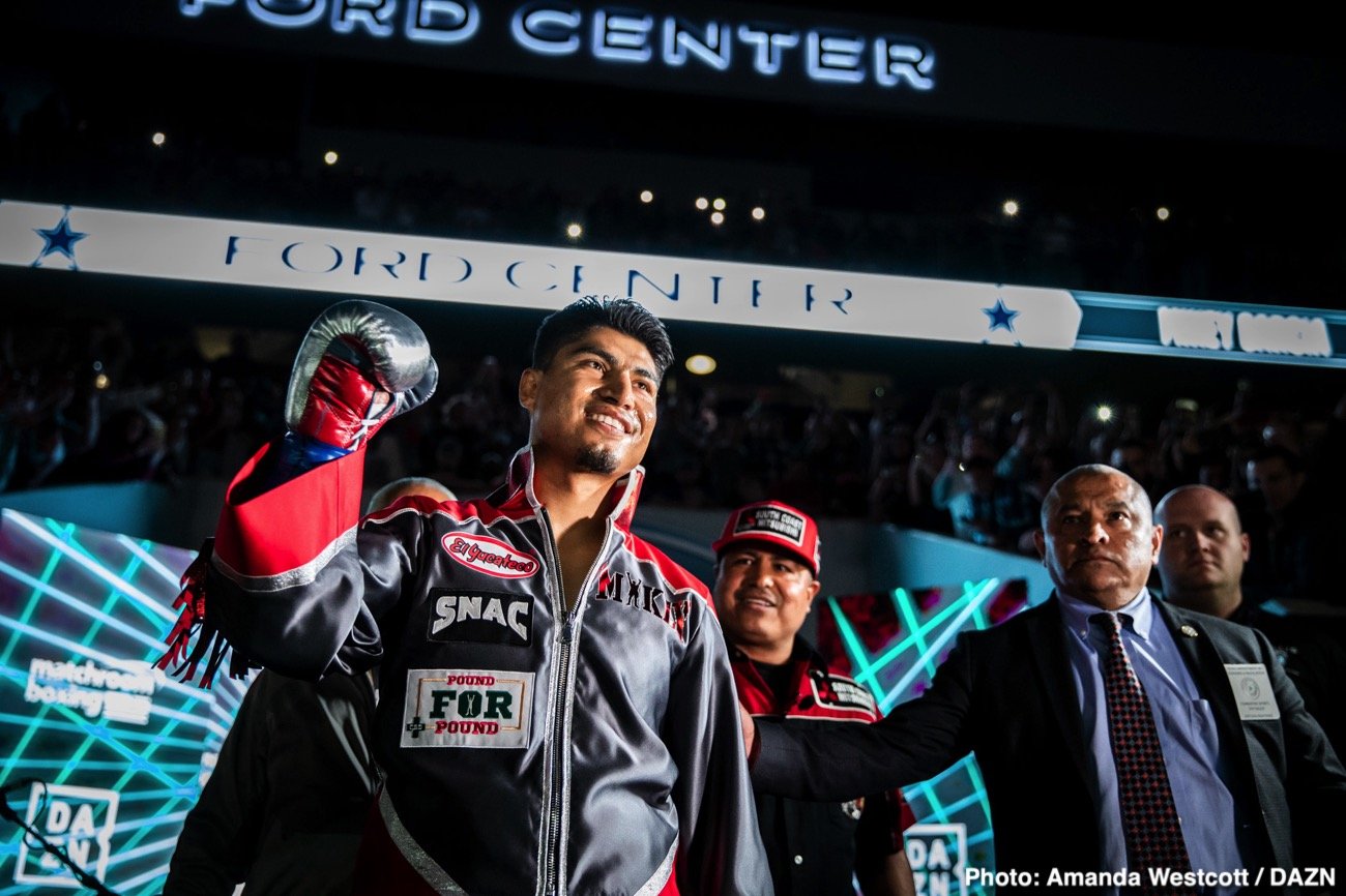 Jessie Vargas, Manny Pacquiao, Mikey Garcia boxing photo
