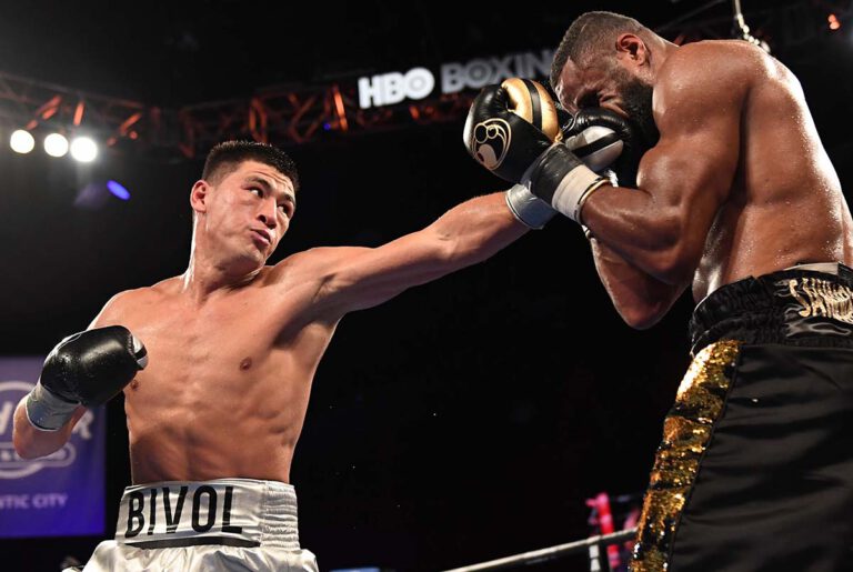 Image: Bivol should stay on outside against Canelo says Robert Garcia