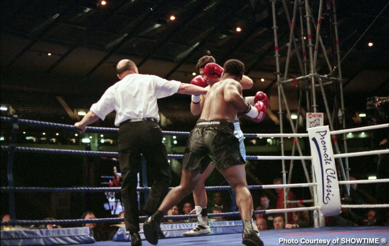 Mike Tyson boxing photo
