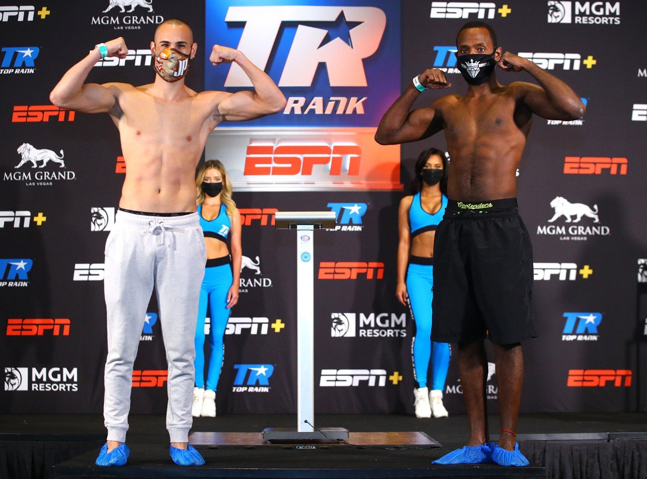 Image: Jose Pedraza 140.4 lbs vs. Mikkel LesPierre 141-lbs - weigh-in results