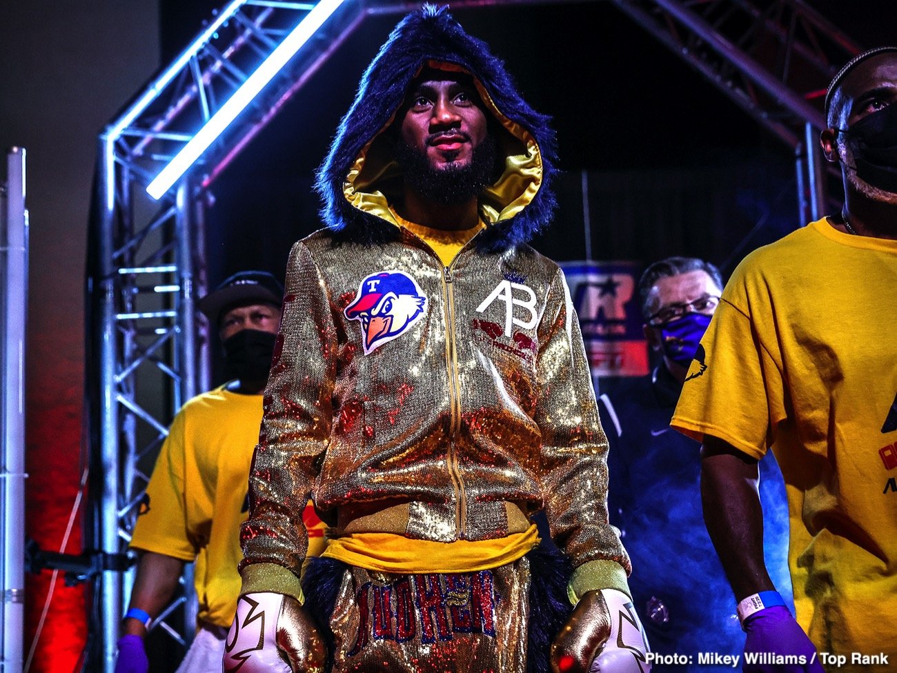 Photo: Boxing Results: Robeisy Ramirez defeats Gonzales & Pedraza decisions LesPierre Image: Boxing Results: Robeisy Ramirez defeats Gonzales & Pedraza decisions LesPierre