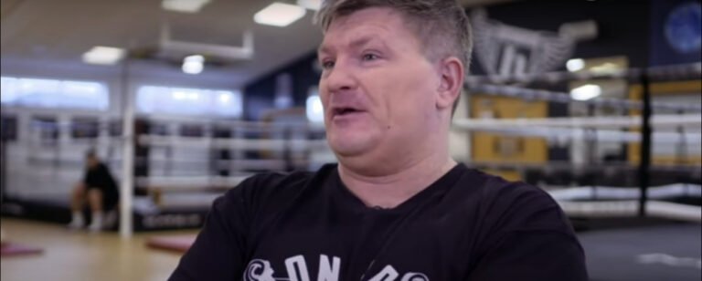 Image: Ricky Hatton feels CHEATED in loss to Floyd Mayweather Jr