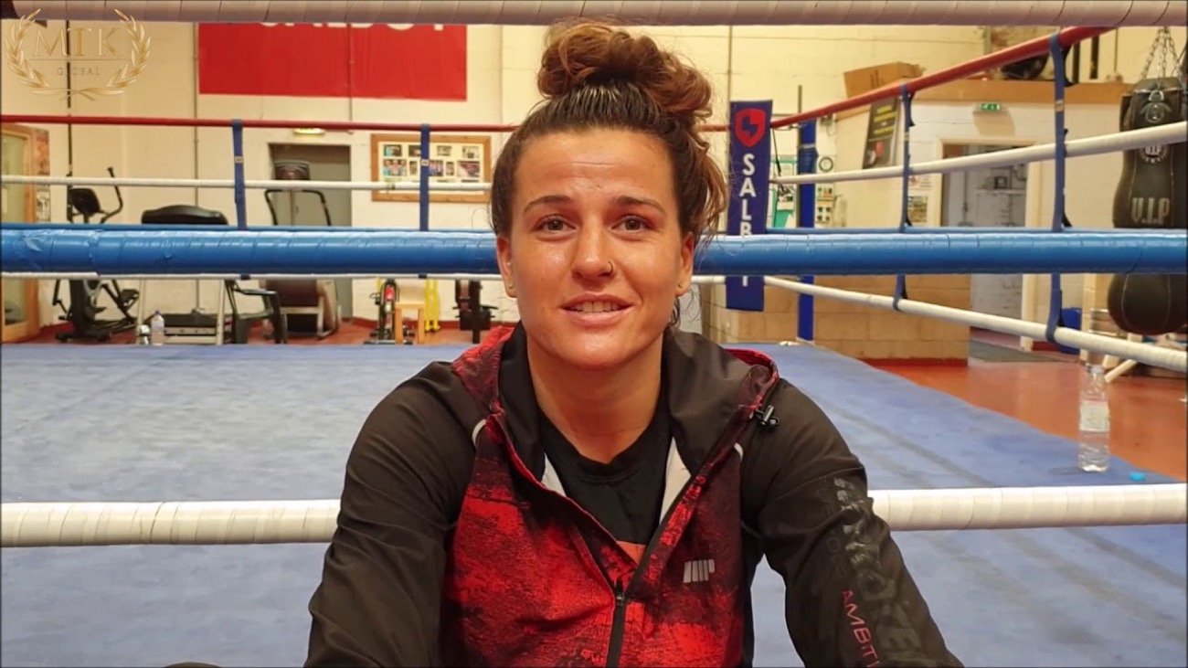 Image: Chantelle Cameron: "It's going to be a toe-to-toe war"