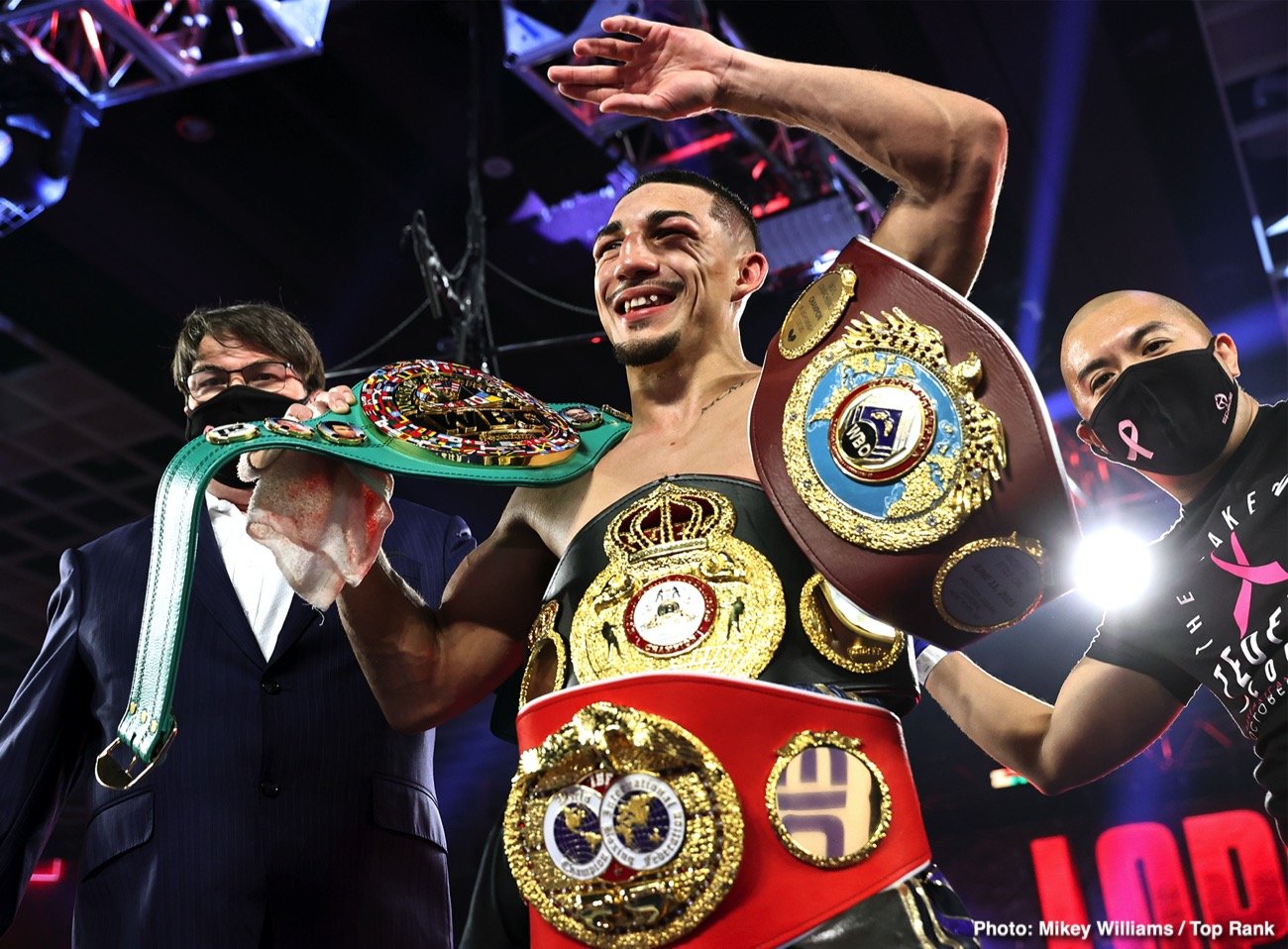 Image: Teofimo Lopez calling himself Top Rank's best fighter on their roster