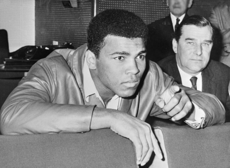 Image: Muhammad Ali Talks about His Relationship with Elvis!
