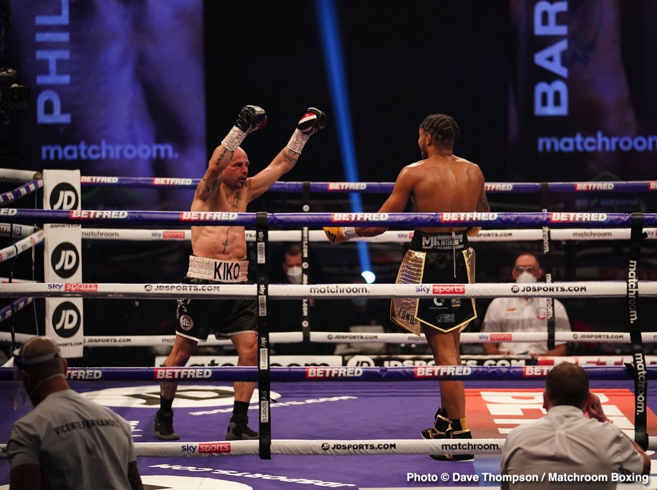Image: Photos / Results: Lara stuns Warrington with ninth round knockout