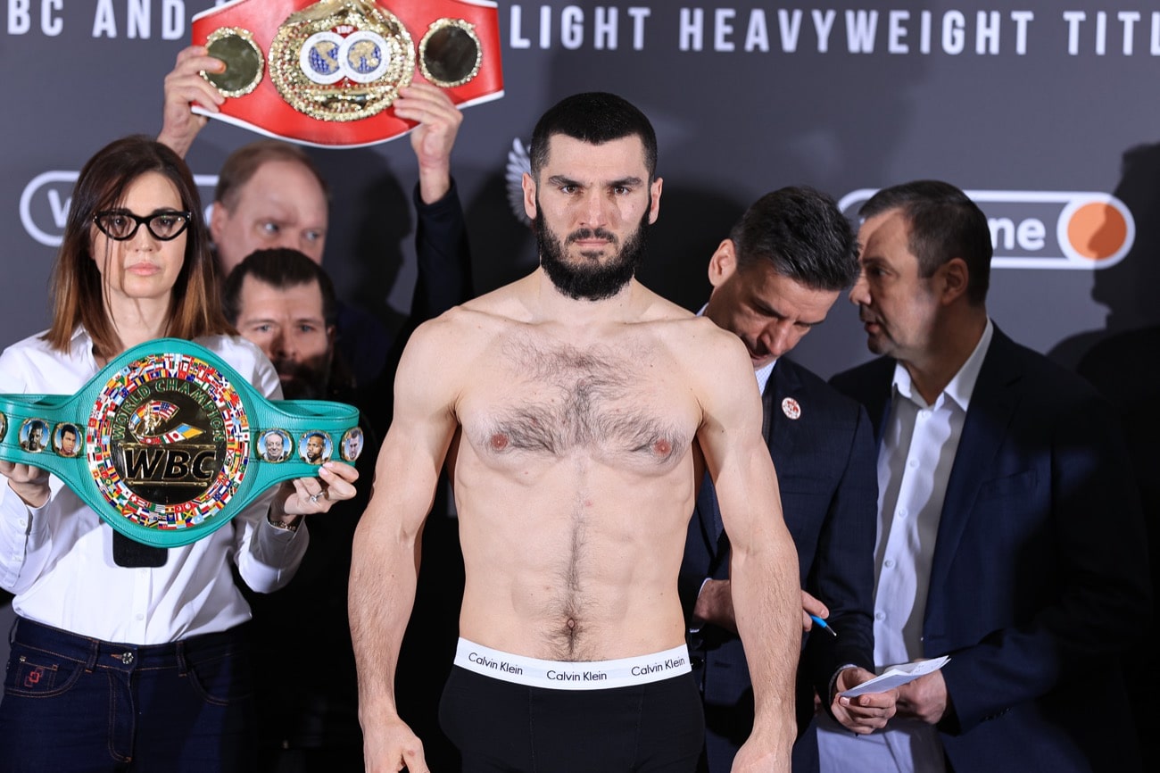 Image: Artur Beterbiev 174.5 vs. Adam Deines 174.3 - weigh-in results