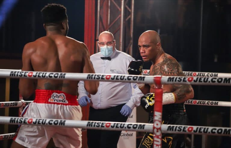 Image: Boxing Results: Oscar Rivas KOs Louis in Bridgeweight class debut