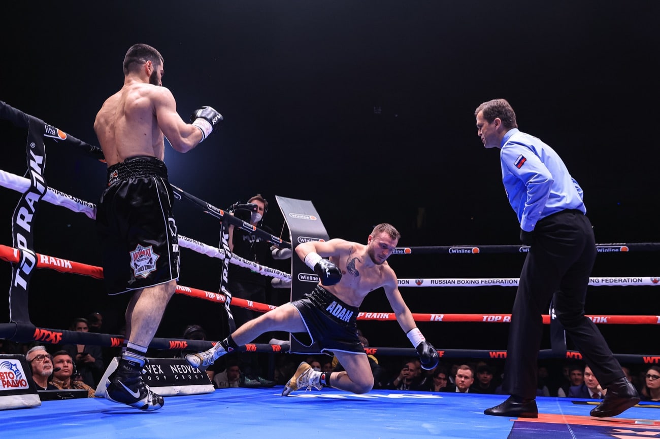 Artur Beterbiev, Canelo Alvarez boxing photo and news image