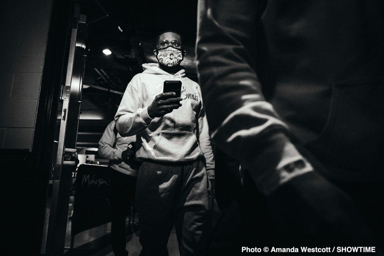 Image: Results / Photos: Jaron Ennis KOs Lipinets, Stanionis outpoints Dulorme