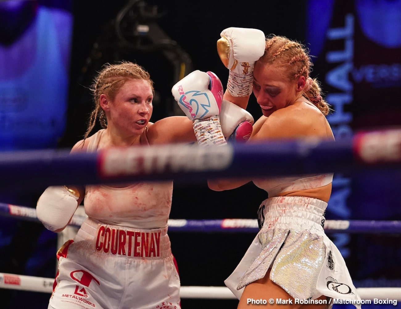 Image: Boxing Results: Shannon Courtenay defeats Ebanie Bridges