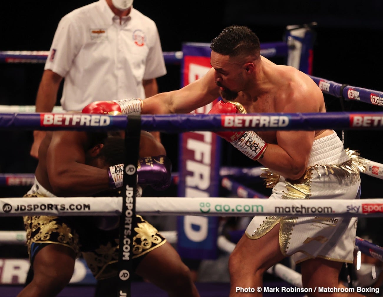 Derek Chisora, Joseph Parker boxing photo