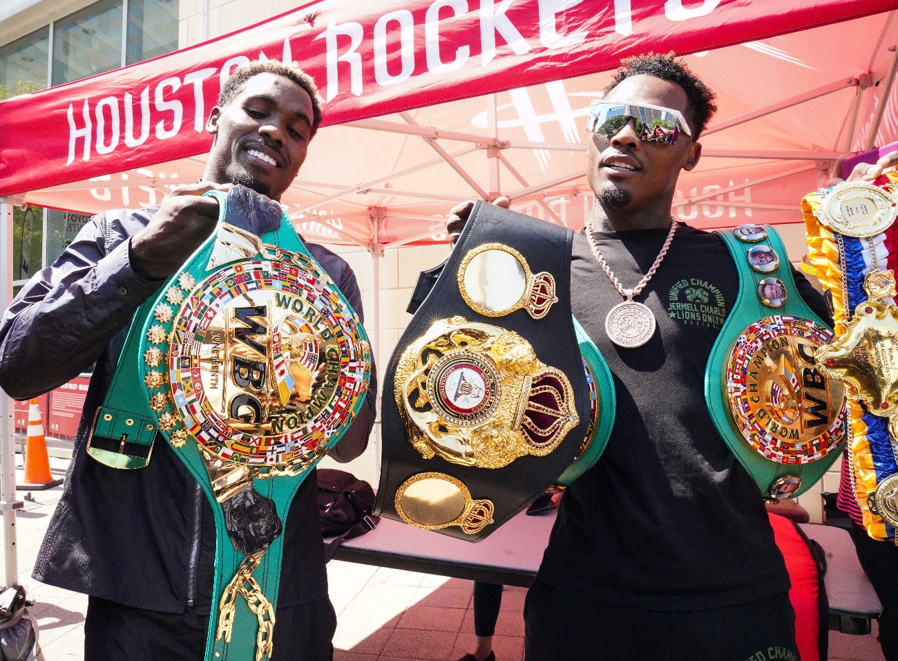 Image: Charlo vs. Montiel: Jermall to be tested by a big puncher this Saturday