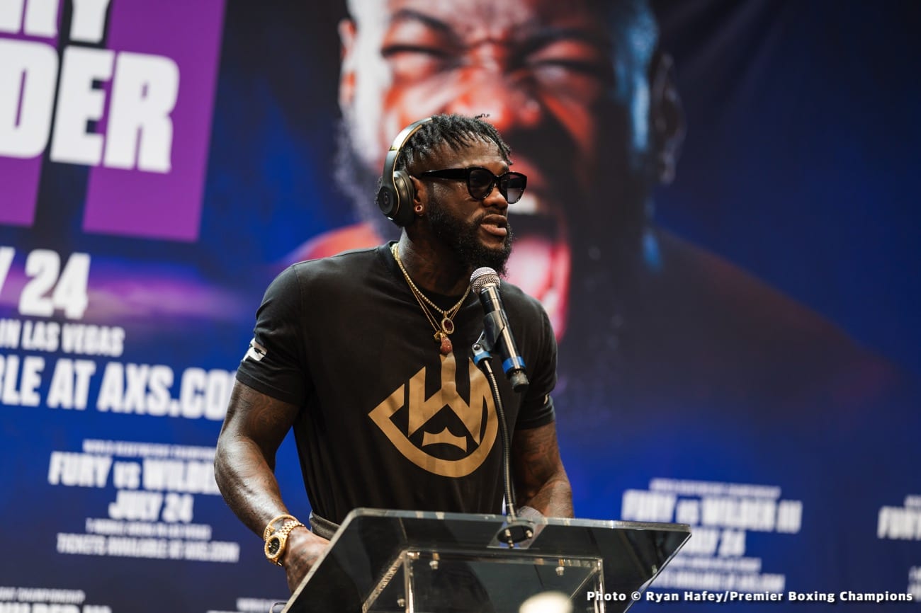 Deontay Wilder, Tyson Fury boxing photo and news image
