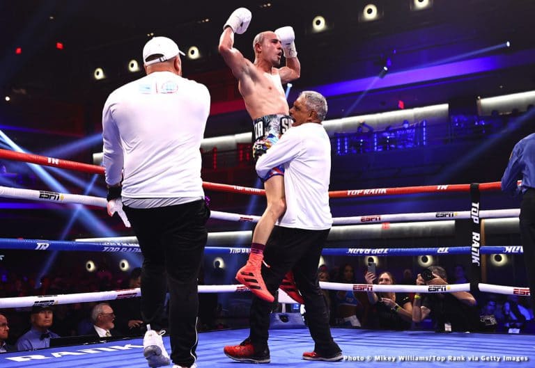 Image: Boxing Results: Jose Pedraza stops Julian Rodriguez