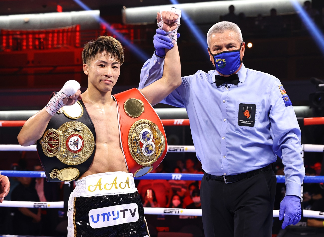 Naoya Inoue, John Riel Casimero boxing photo