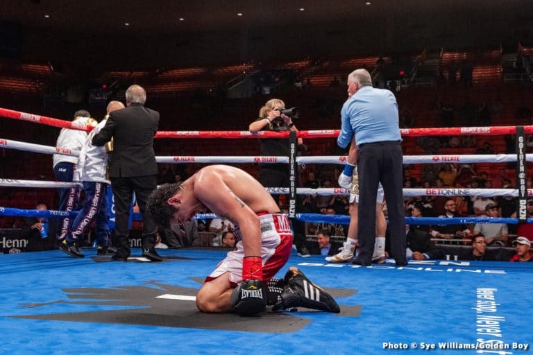 Image: Results / Photos: Rosado Scores One-Punch KO Victory, Munguia beats Szeremeta
