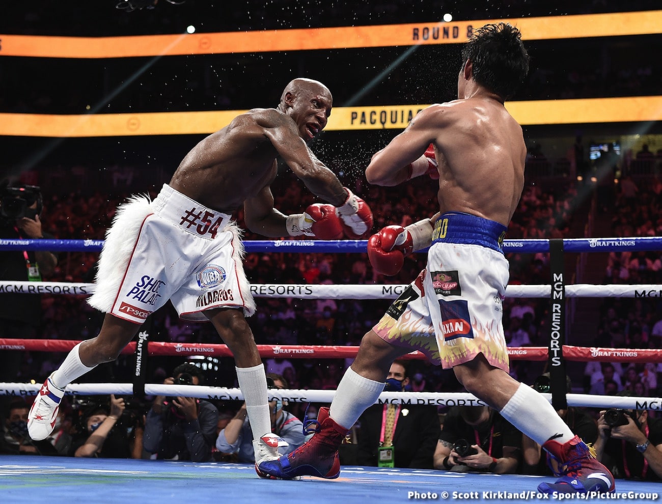 Image: Yordenis Ugas shows class, tells Pacquiao he can have rematch