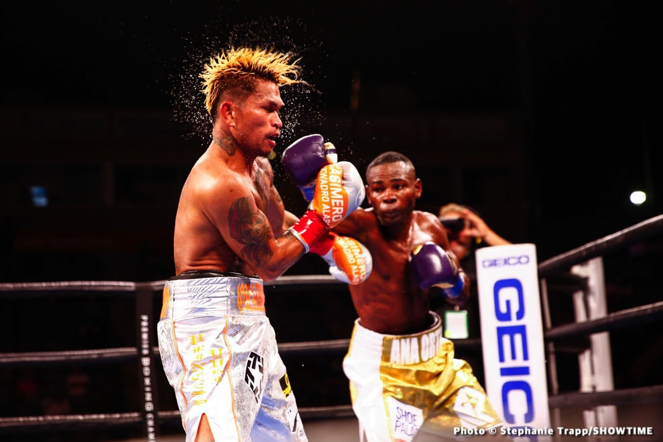 Naoya Inoue, John Riel Casimero boxing photo