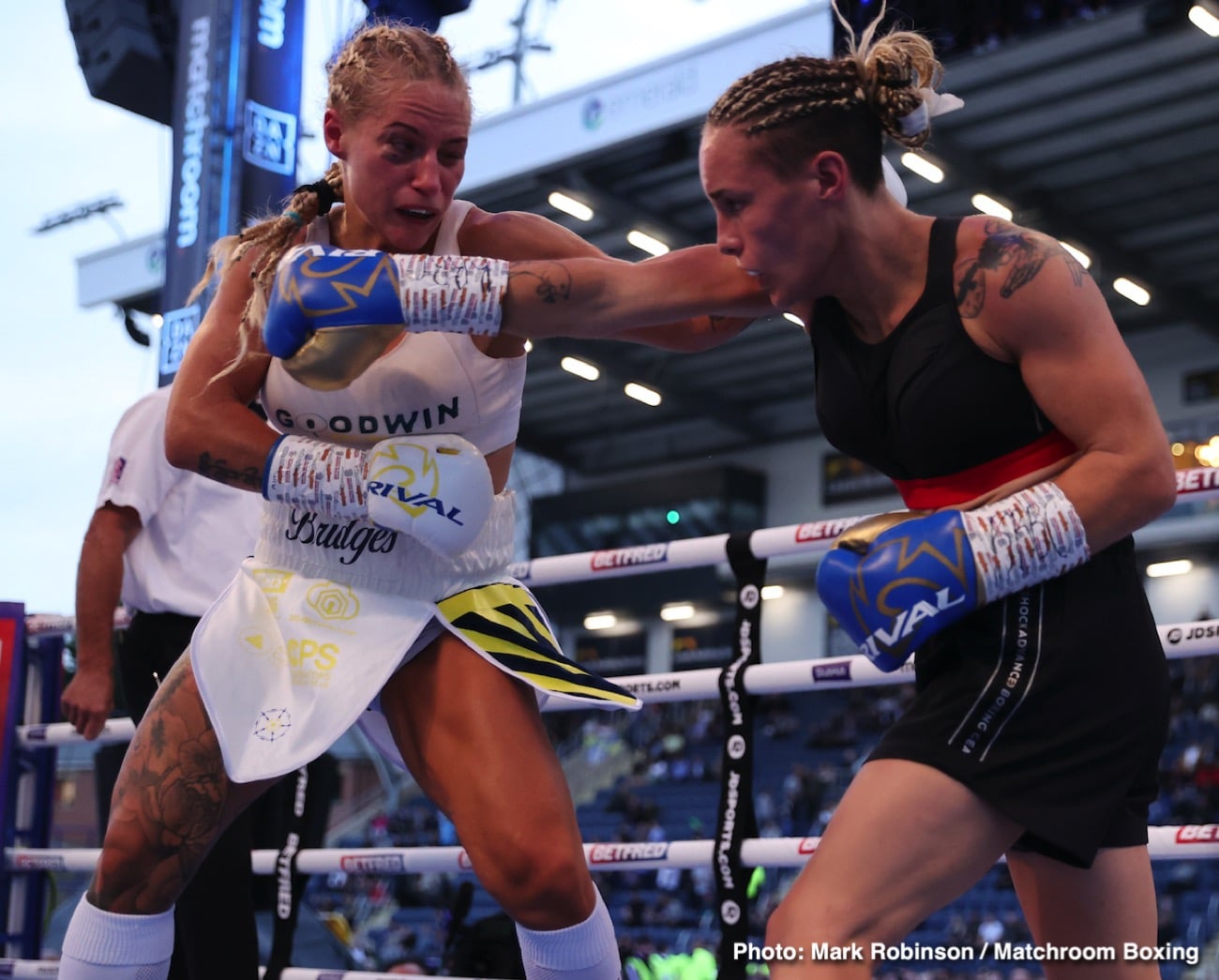 Image: Boxing Results: Lara - Warrington Rematch Ends in TD, Katie Taylor Wins!