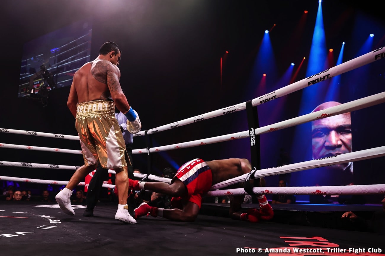Canelo Alvarez, Evander Holyfield boxing photo