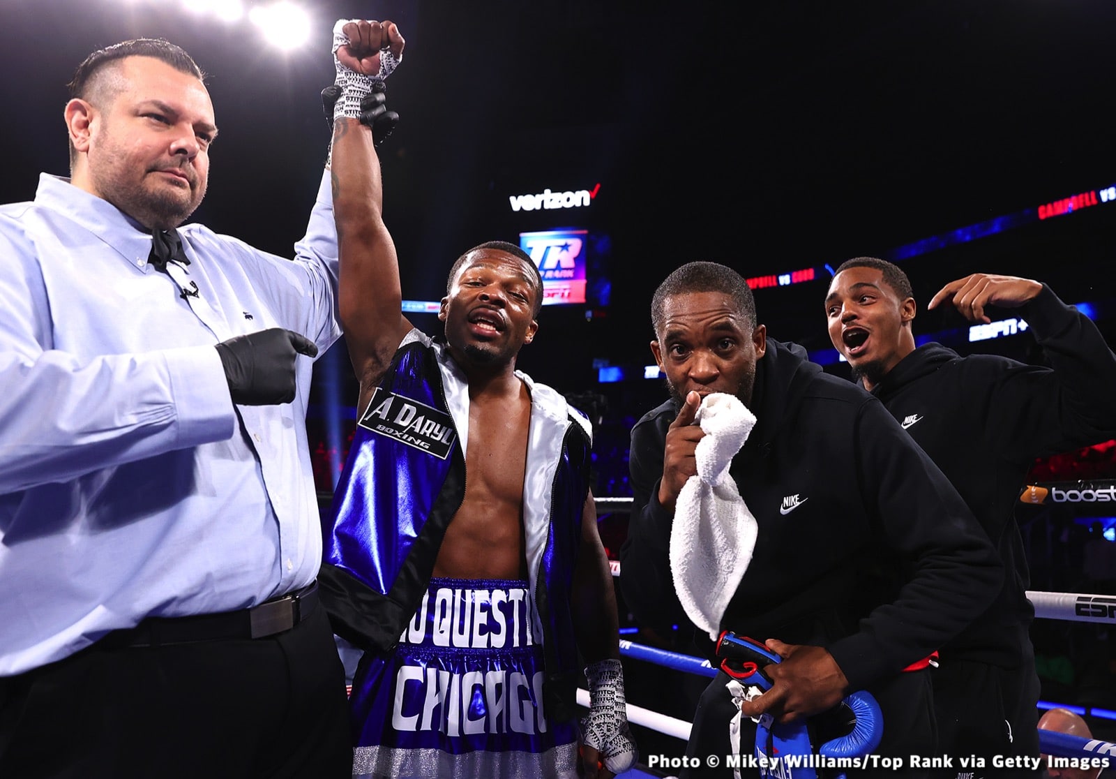 Image: Results / Photos: Shakur defeats Herring, Zayas & Ali Walsh Score KO Wins