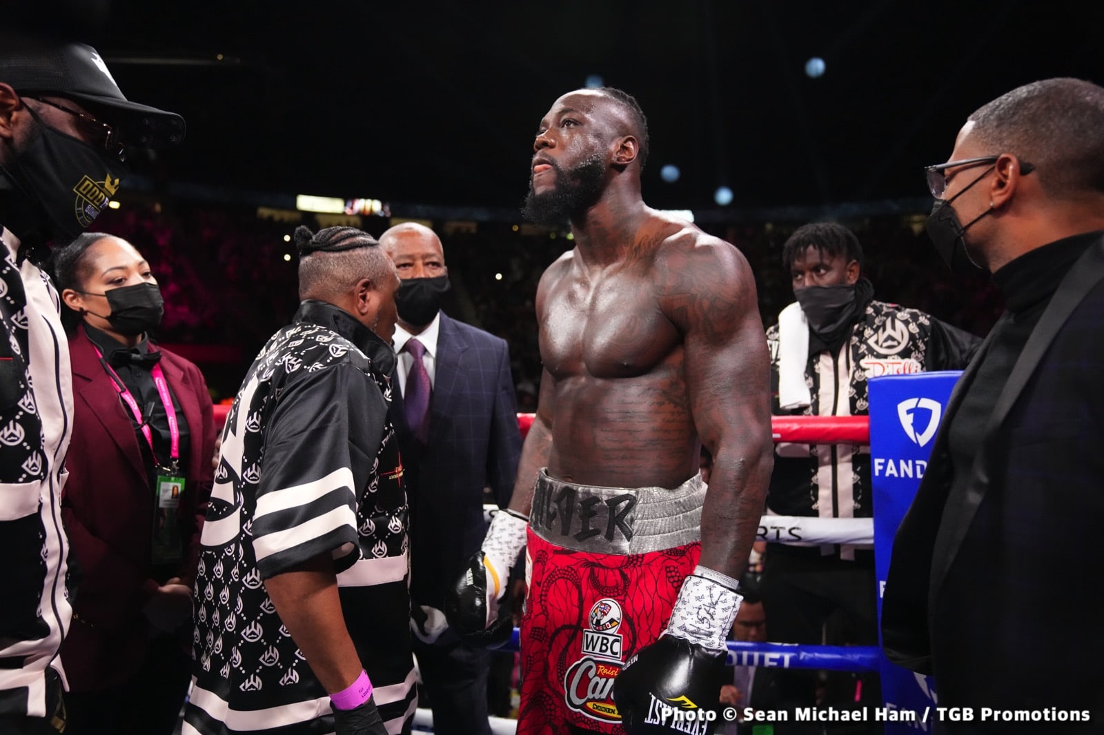 Image: Deontay Wilder training with Michael Hunter