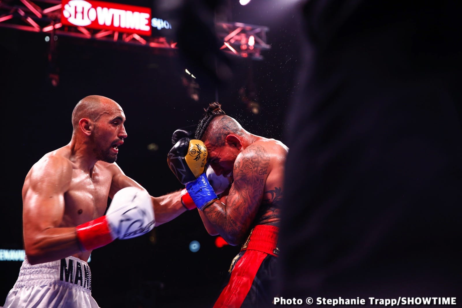 Image: Boxing Results: Benavidez Stops Davis!