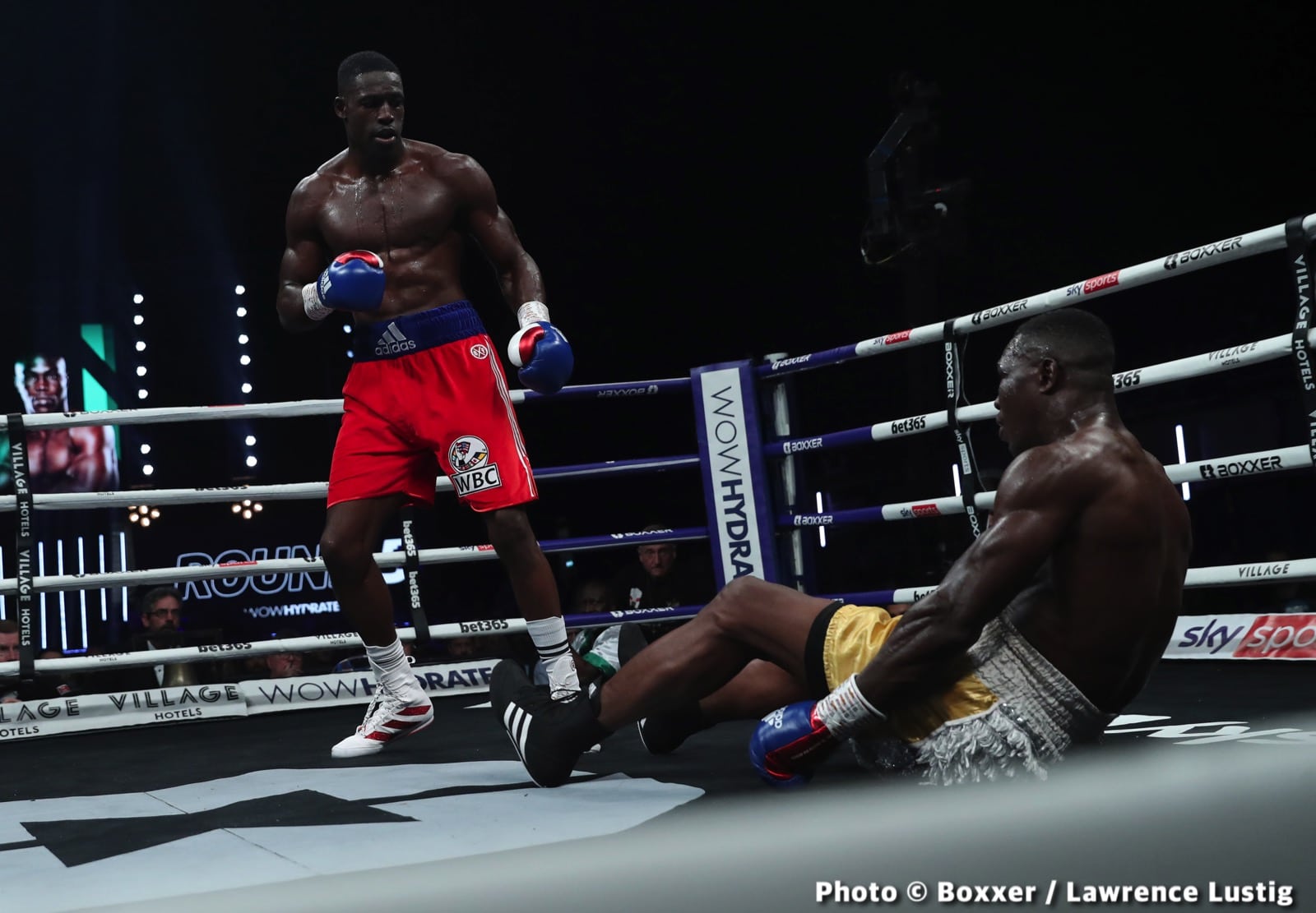 Image: Results / Photos: Riakporhe takes out Duradola in London