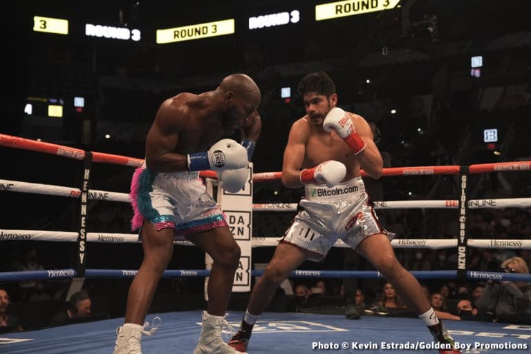 Image: Boxing Results: Gilberto Ramirez Stops Yunieski Gonzalez Going to 43-0!