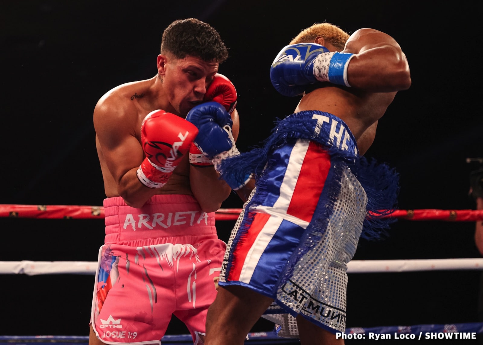 Image: Boxing Results: Luis Nunez Stops Carlos Arrieta
