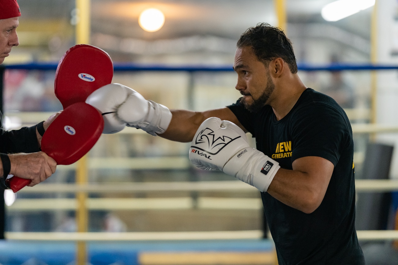 Image: Thurman defends $74.95 price for Barrios PPV card on Feb.5th
